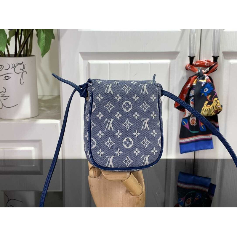 l**is V*t*n blue monogram mini lin canvas pochette cancun bag