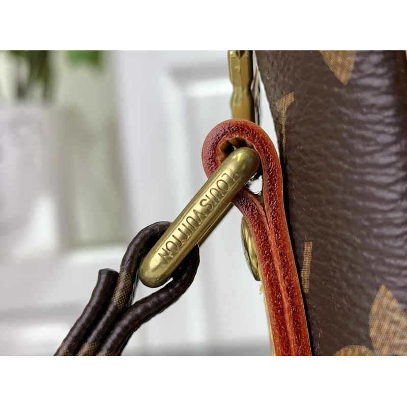 l**is V*t*n danube crossbody bag monogram