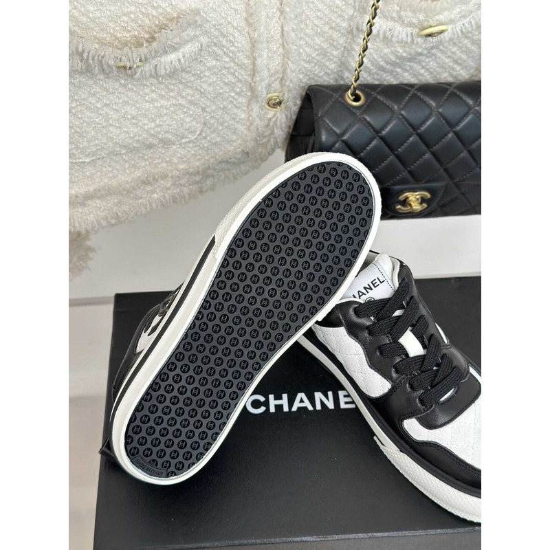 Ch*el sneakers low top black and white