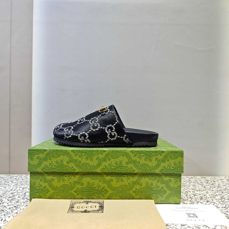 G*u*i maxi gg loafters black