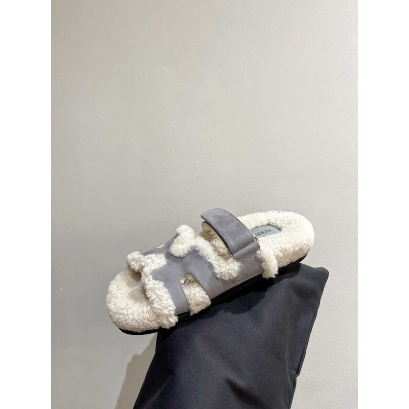 H**mes sandals with fur gray and white