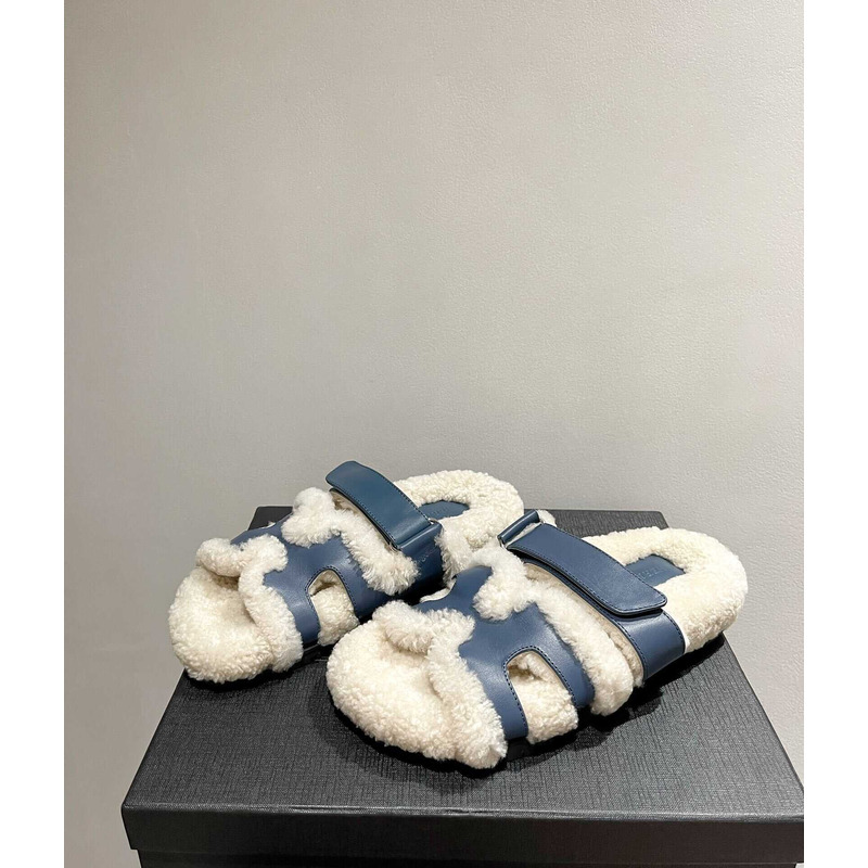 H**mes sandals with fur blue and white