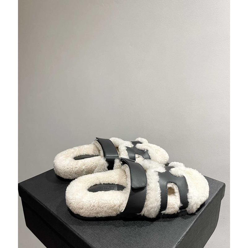 H**mes sandals with fur black and white