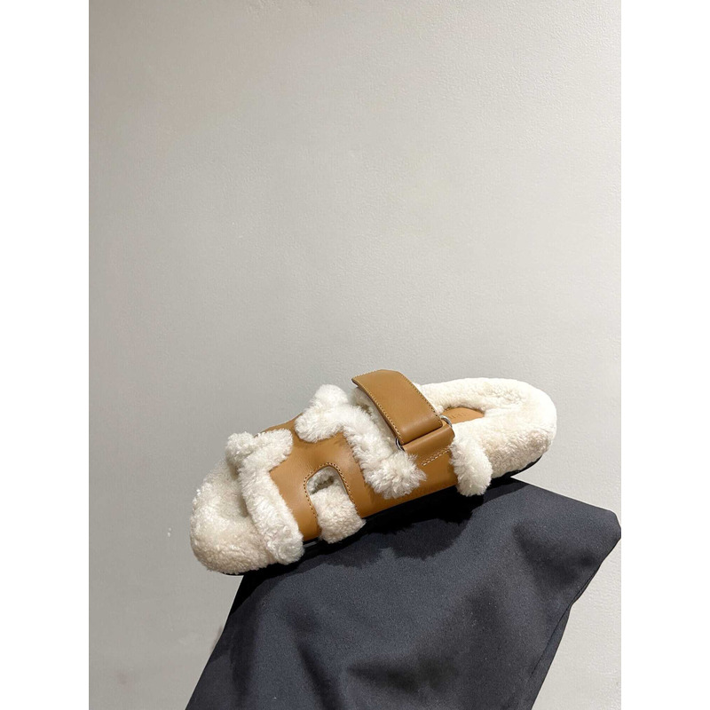 H**mes sandals with fur yellow and white