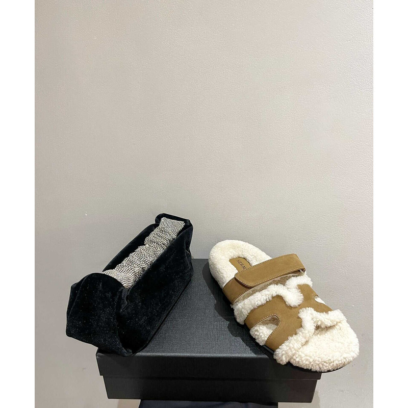 H**mes sandals with fur army green and white