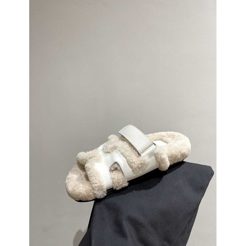 H**mes sandals with fur white