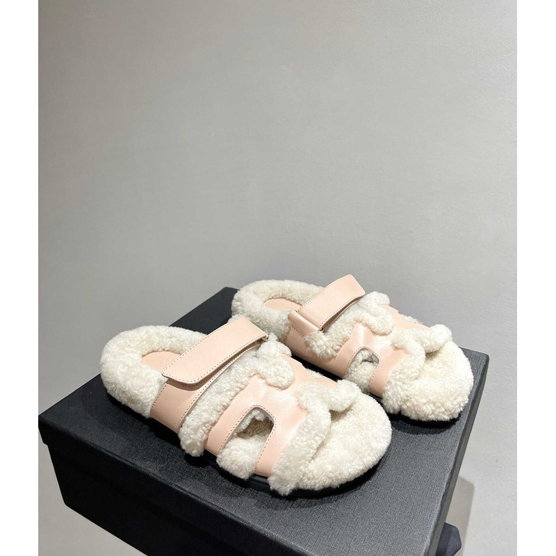 H**mes sandals with fur pink and white