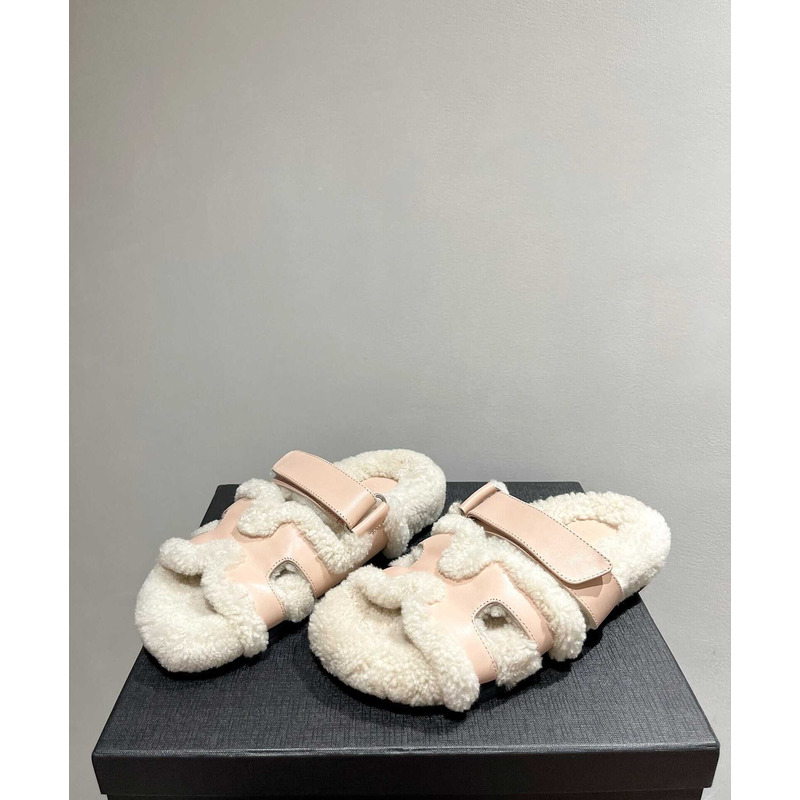 H**mes sandals with fur pink and white