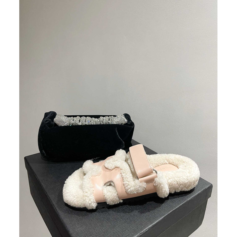 H**mes sandals with fur pink and white