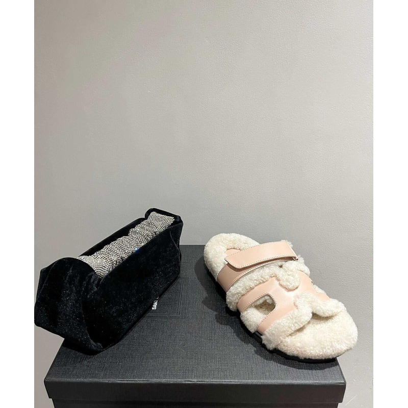 H**mes sandals with fur pink and white