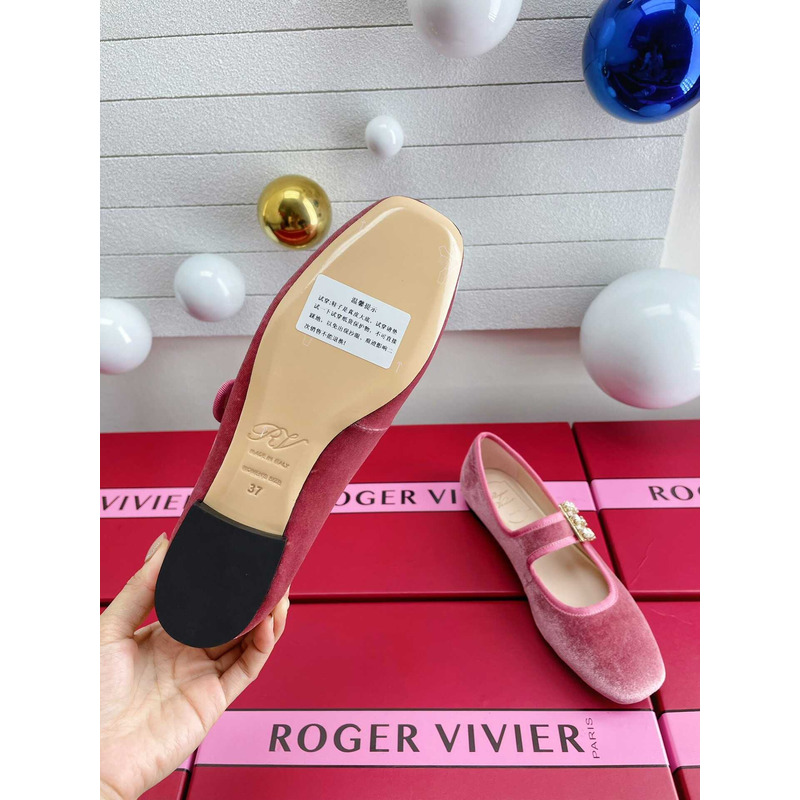 Roger Vivier Loafer Pink