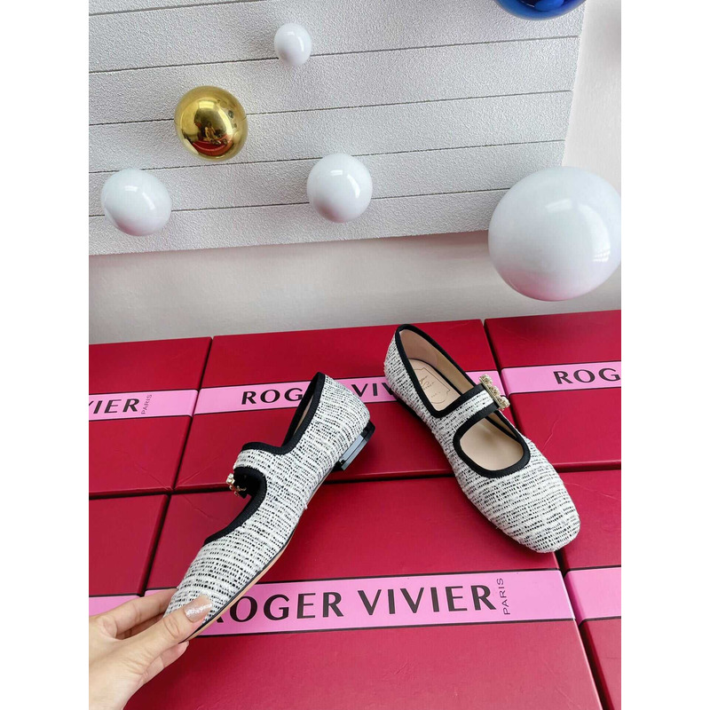 Roger Vivier Très Vivier Babies Ballet Flats White