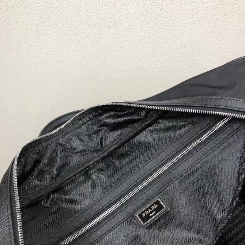 Pra*a re-nylon travel bag black