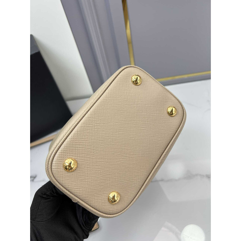 Pra*a double small saffiano bag beige