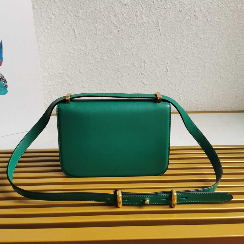 Pra*a emblème leather bag green