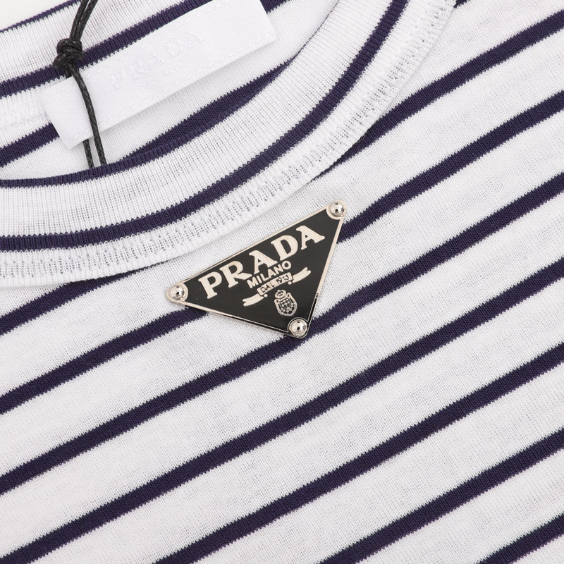 Pra*a triangle logo striped crewneck t-shirt