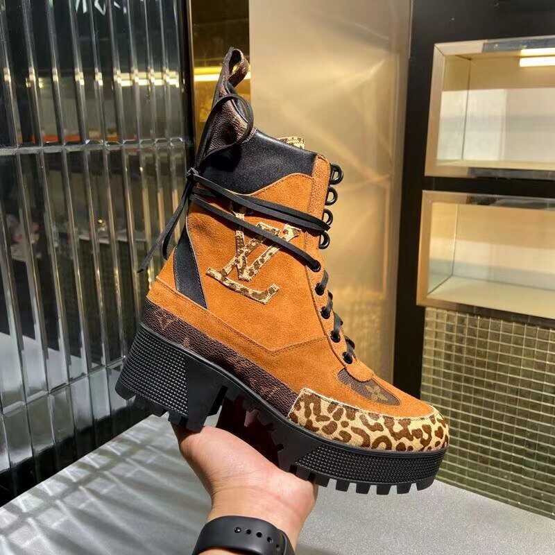 l**is V*t*n leopard print suede boots orange