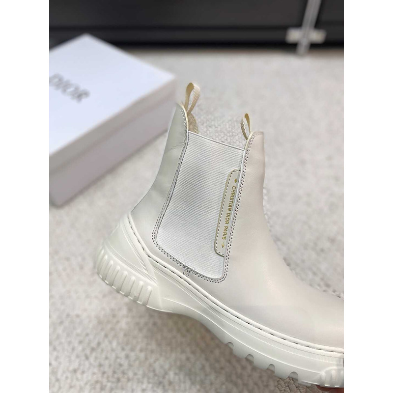 D*or trial ankle boots white