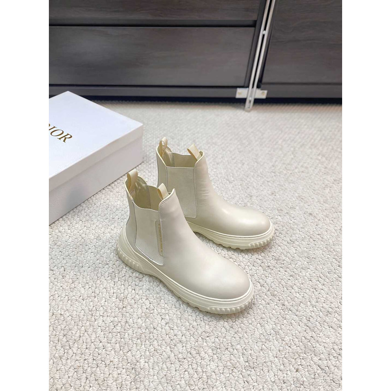 D*or trial ankle boots white