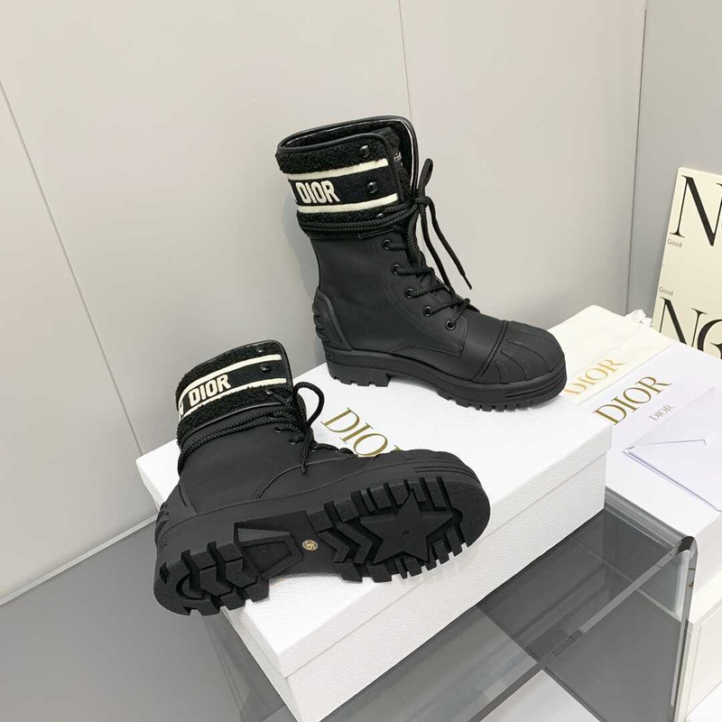 D*or d-major ankle boots black leather and sheepskin