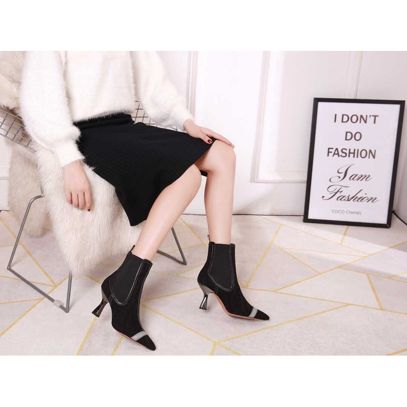 F**di ankle boots black