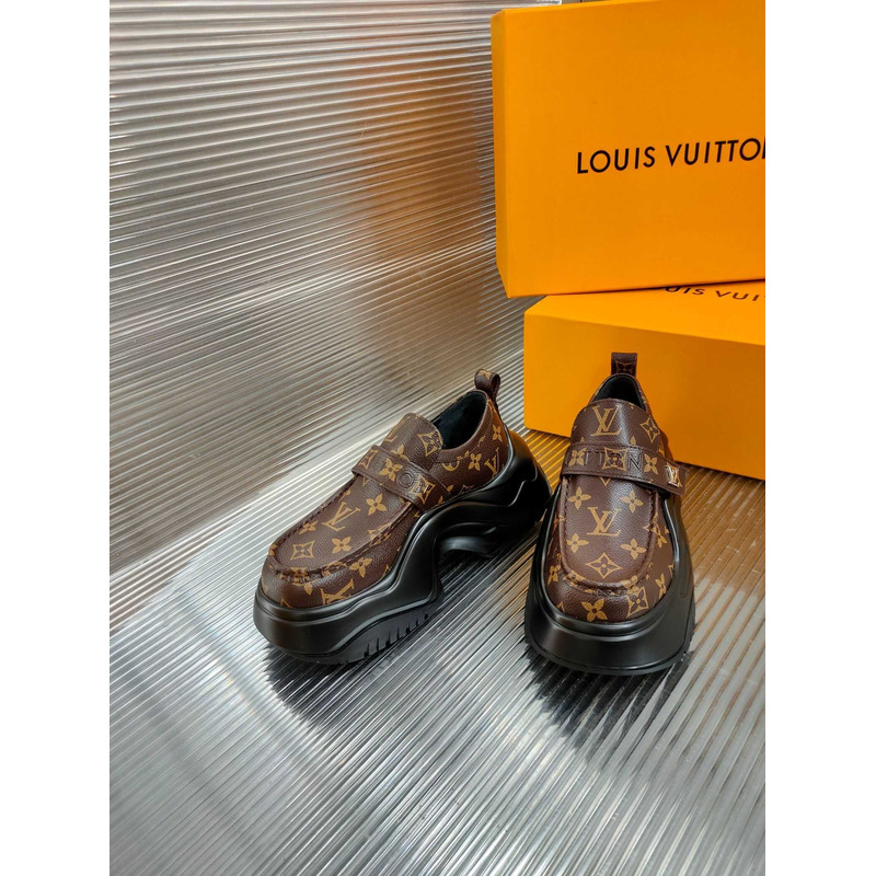 l**is V*t*n leather loafers monogram