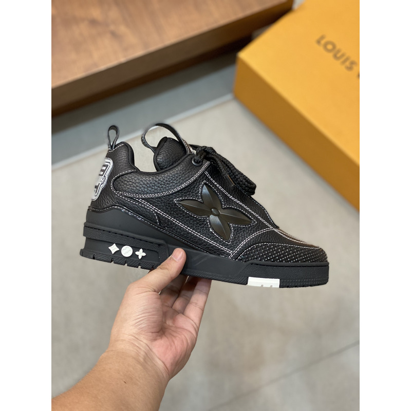 l**is V*t*n lv skate sneaker black