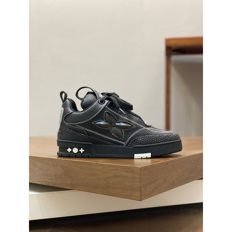 l**is V*t*n lv skate sneaker black