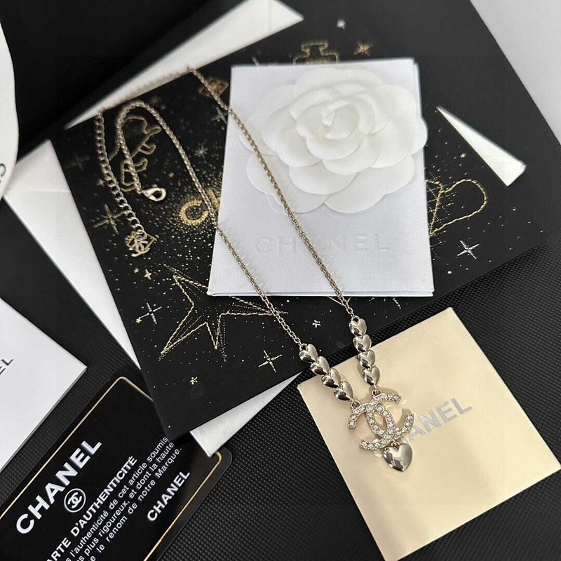 Ch*el crystal cc pendant necklace silver