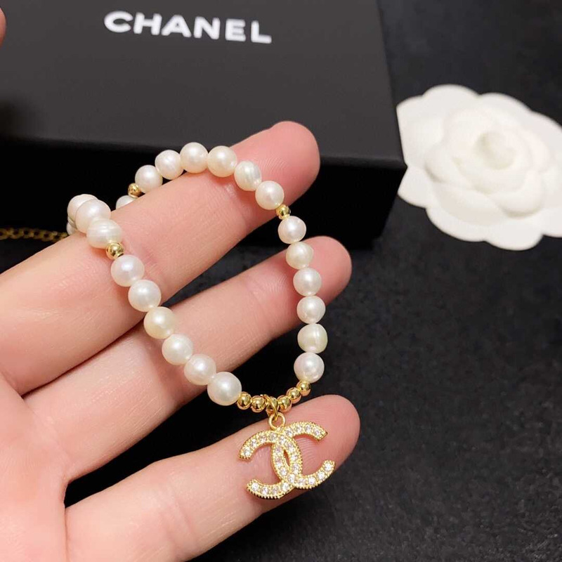 Ch*el cc crystal pearl necklace gold