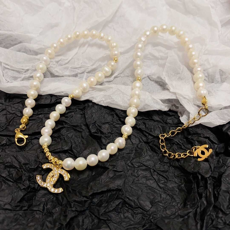 Ch*el cc crystal pearl necklace gold