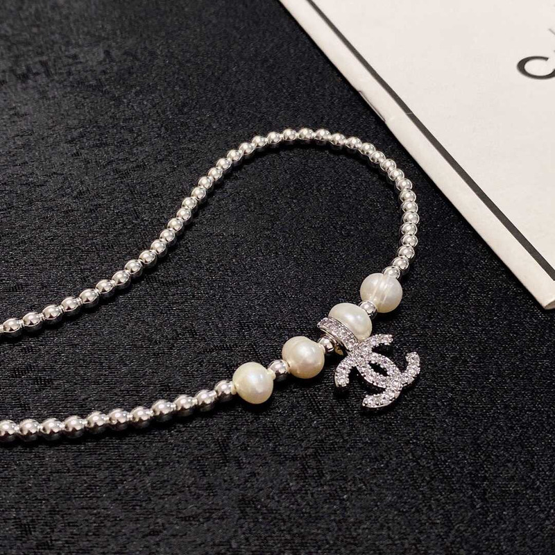 Ch*el cc pearl necklace white