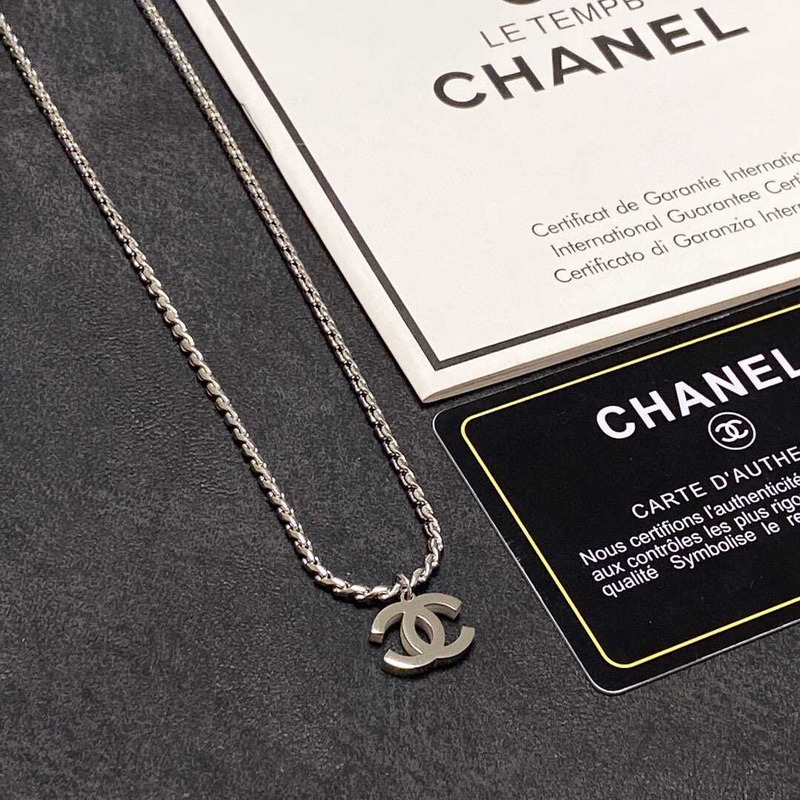 Ch*el cc pendant necklace silver