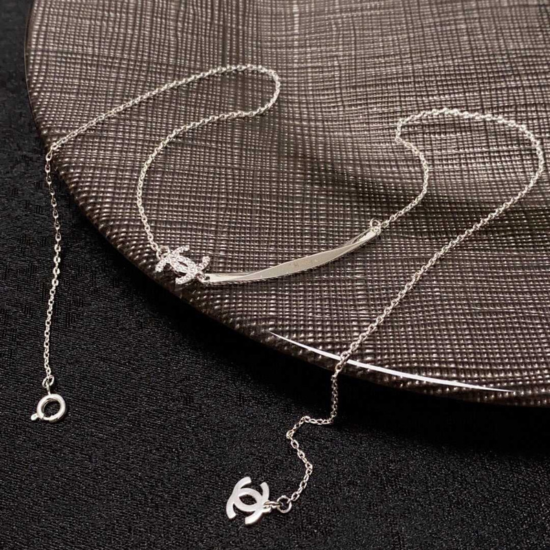 Ch*el silver logo necklace