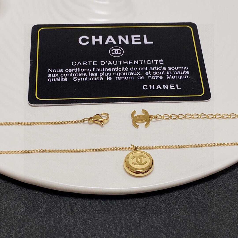 Ch*el logo gold coin necklace