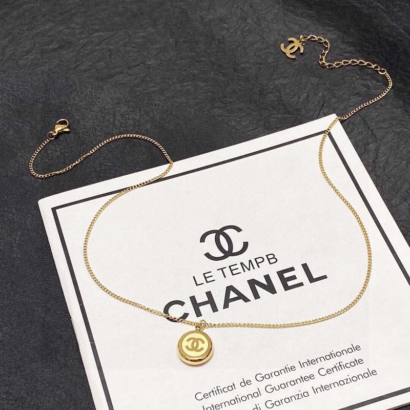 Ch*el logo gold coin necklace