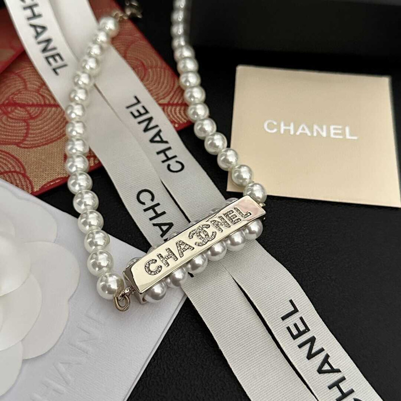 Ch*el pearl logo necklace