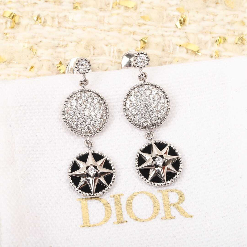 D*or rose des vents earrings 18k white gold, diamond and onyx accents