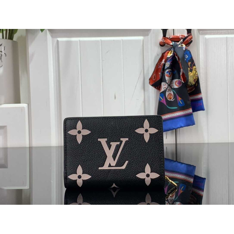 l**is V*t*n capucines xs wallet black