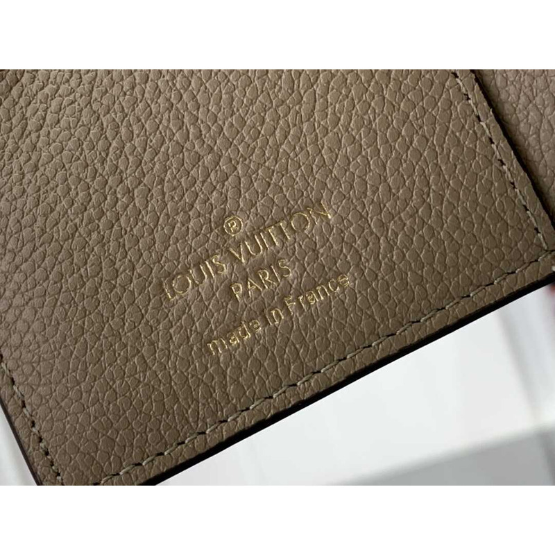 l**is V*t*n capucines xs wallet cream