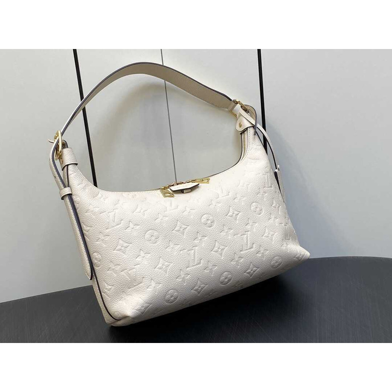 l**is V*t*n sac sport grained embossed cowhide cream