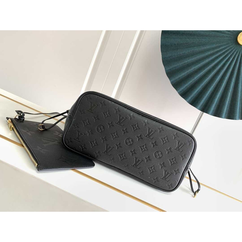 l**is V*t*n neverfull empreinte mm black