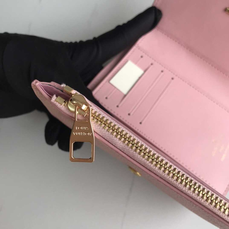 l**is V*t*n capucines wallet pink