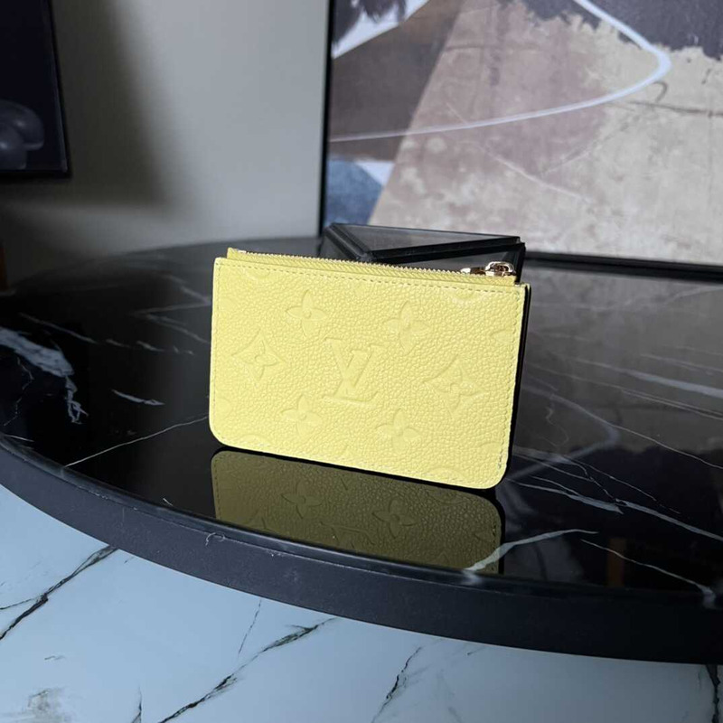 l**is V*t*n romy business empreinte card holder yellow