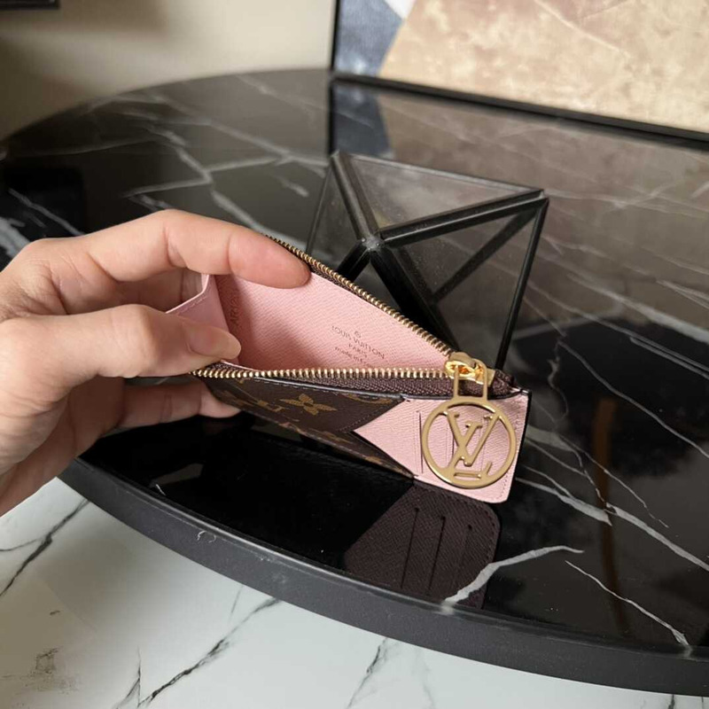 l**is V*t*n romy business card holder pink