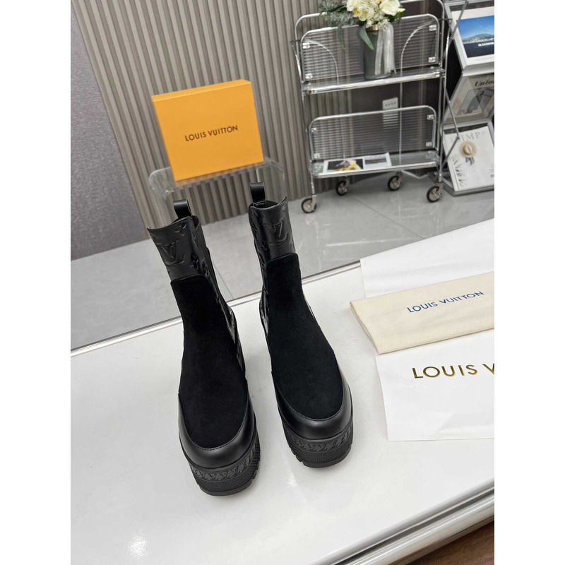 l**is V*t*n naplack mid chelsea boot black