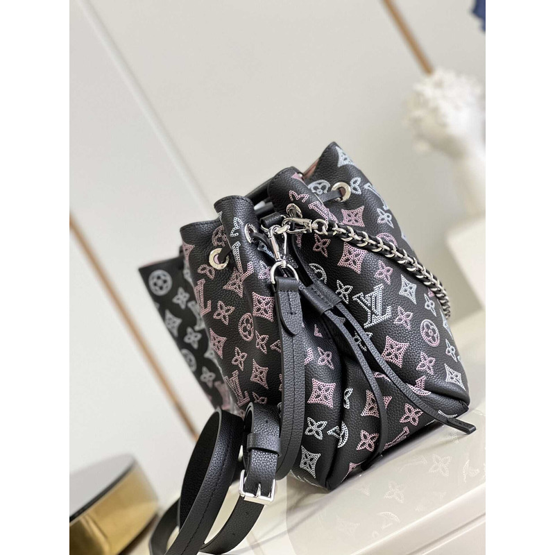 l**is V*t*n bella tote black mahina