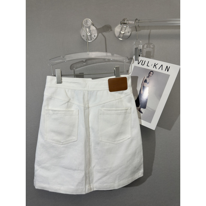 l**is V*t*n summer denim short white