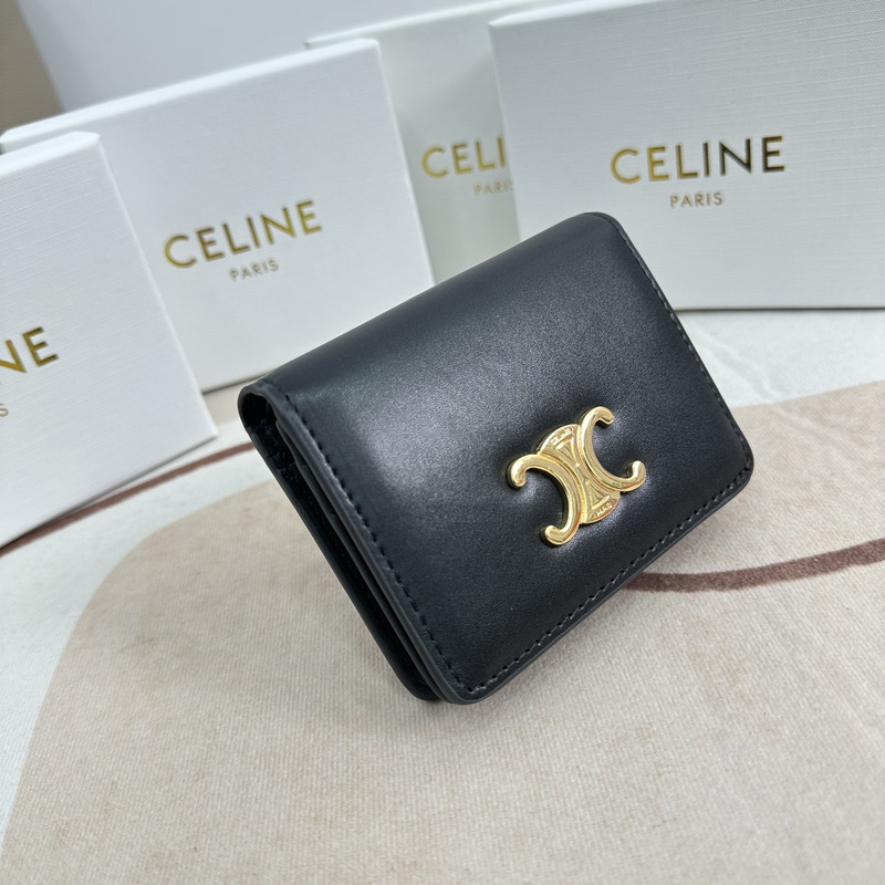 Ce**e triomphe compact wallet