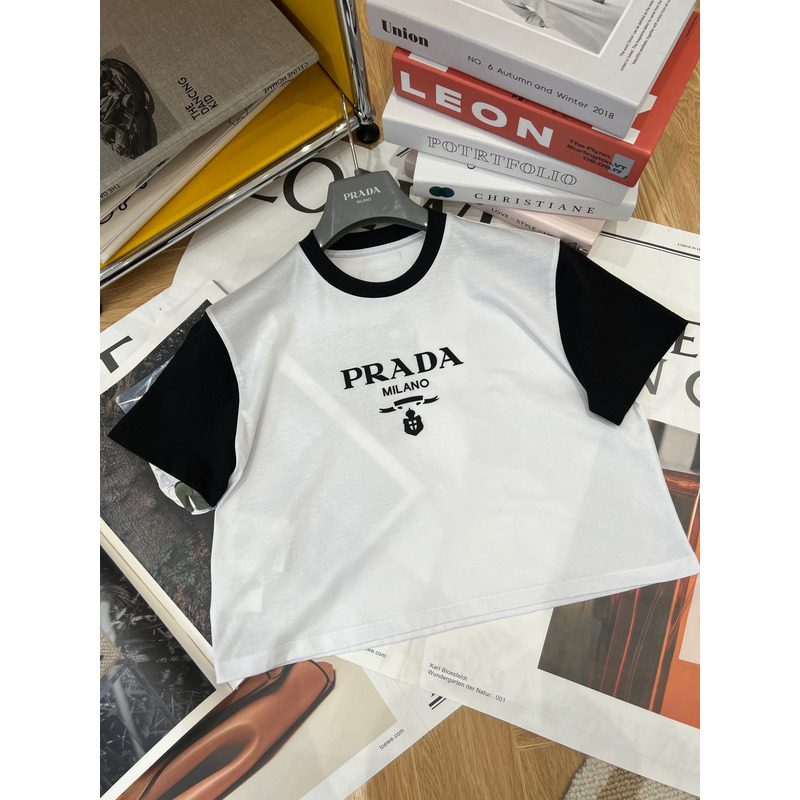 Pra*a logo-print cropped t-shirt - white